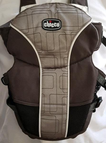 Chicco Ultrasoft 2-in-1 infant carrier