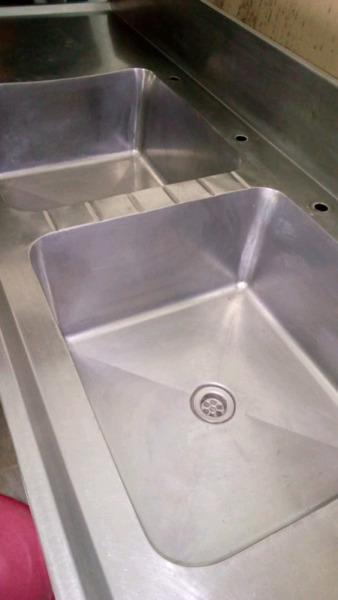 CATERING DOUBLE SINK FOR SALE