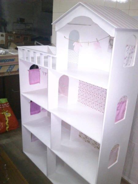 Doll houses