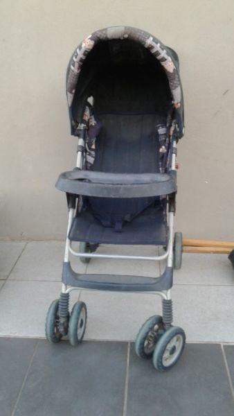 Baby pram/ stroller