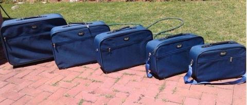 5 Piece Travel Luggage Bag Set/ Suitcase in Blue - brand New!