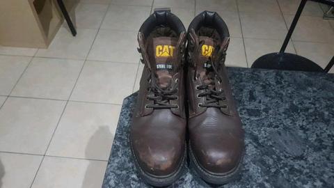 Caterpillar Safety Boots (UK12)