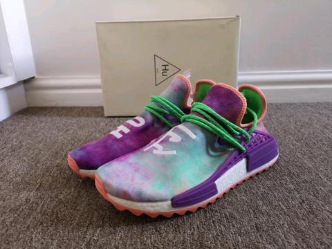 Pharrell x Adidas Human Race uk10 DS - R4000