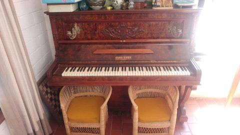 Carl Ecke Piano