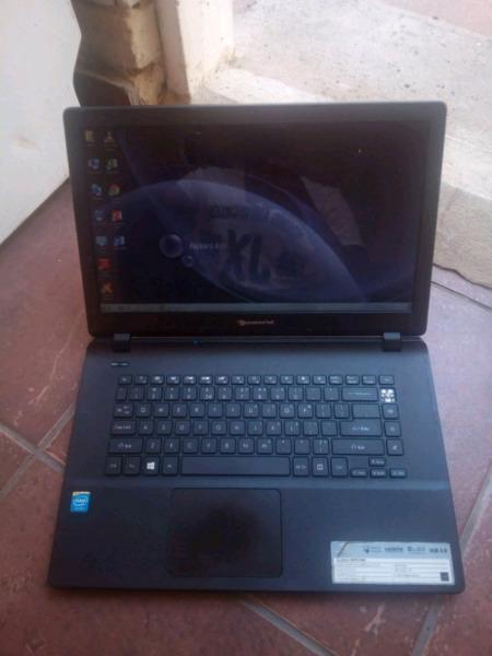 Great condition packardbell easynote laptop