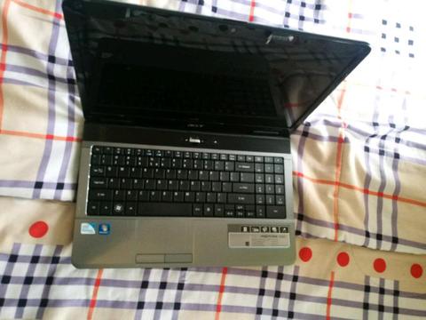 ACER ASPIRE LAPTOP FOR SALE(READ AD)