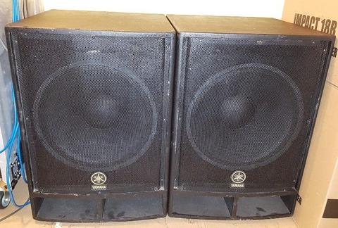 2X SECOND HAND YAMAHA R118W PASSIVE BASS BINS