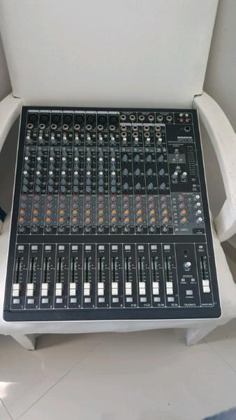 Mackie 16 channel mixer