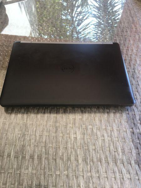 Dell Latitude E5470 Quad Core i5 (Ultrabook)