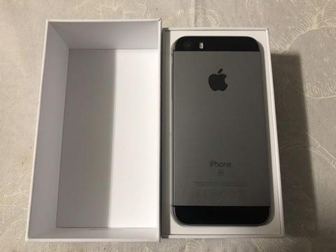 iPhone SE , 16gb, excellent condition