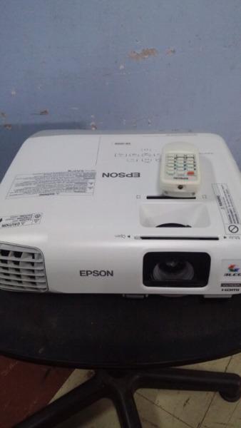 New Epson EB-955W FHD Network Projector with Remote