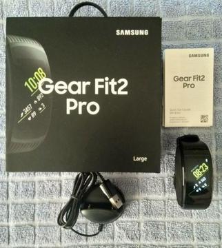 Bargain New Samsung Gear Fit 2 PRO Large SM-R365