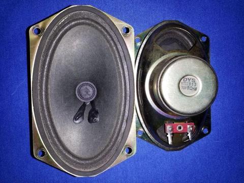 USED DYS SPEAKERS - OVAL FULL RANGE - 8 OHM 10 WATT - 13x7.5CM 5x3 FRAME - 10.5X6 CM 4.3X2.4 CONE