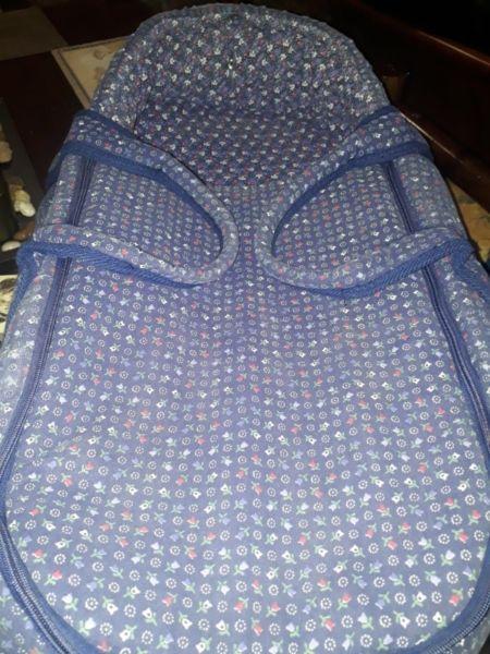 baby carrier very good condition