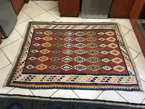 HANDMADE PERSIAN KILIM