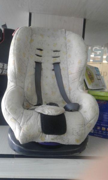 BABY CAR SEAT