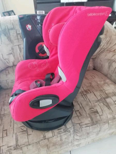 Maxi Cozi rotating Axiss Dorel carseat 9-18kg