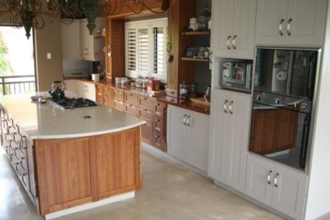 Kitchen cabinets and bics