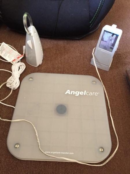 Angelcare AC1100 Digital Video Movement And Sound Baby Monitor