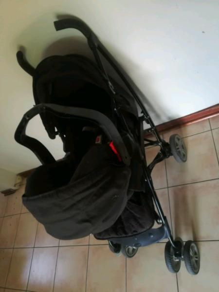 Graco Eco Travel System with car seat