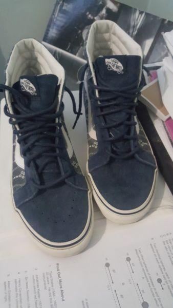 Vans high tops. Perfect condition. Worn once