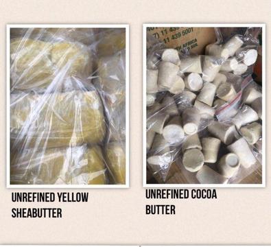 Unrefined Sheabutter (Yellow/Ivory) ,Cocoa Butter, Exfoliating sponge