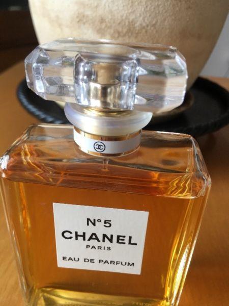 Chanel - No 5 Eau de Parfum - Paris - PERFUME