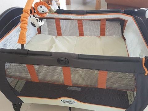 GRACO PACK & PLAY CAMPCOT