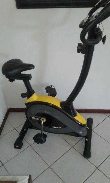 Nexus everlast 8 speed exercise bike