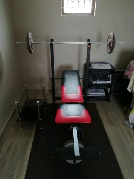 Trojan Gym bench and weights for sale. R2500 ONCO