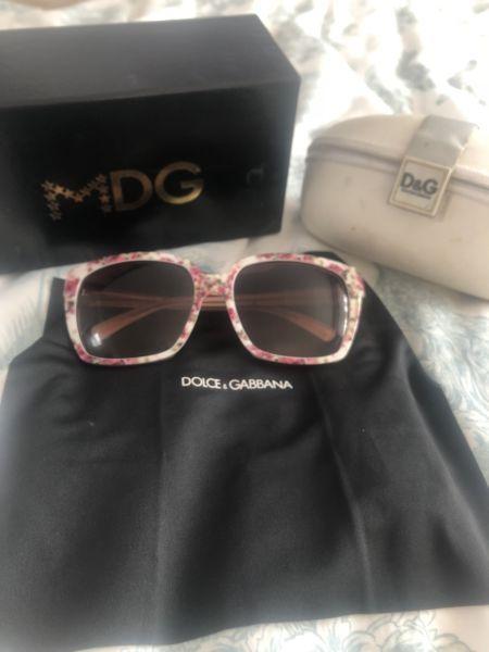 Authentic Dolce&Gabbana DG pink Floral Women’s sunglasses