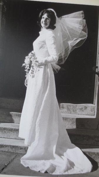 original 1960s wedding dress/ fabric