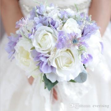 FREE WEDDING BOUQUET WHEN HIRING ONE OF OUR GOWNS -WEDDINGS BY DESIGN