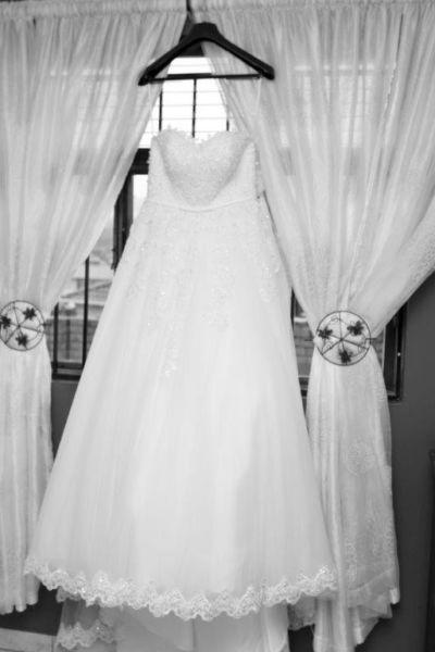 Wedding dress for sale