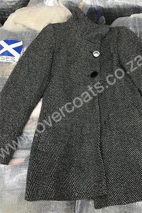 Ladies jackets sold in bales. Scottish and UK MIX secondhand coats on special! Make your own cash