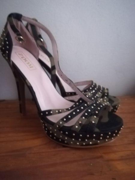 Army heels (size 8)