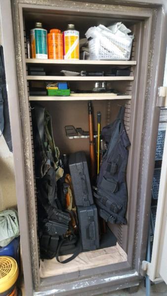 Large12+ rifle/ gun/ office safe
