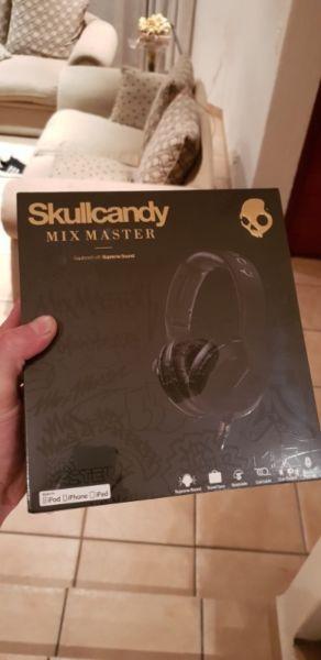Skull Candy Mix Master Headphones