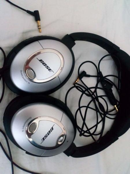 Bose Quiet Comfort 15 Noise Cancellation Headphones