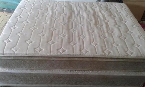 Restoric Double bed