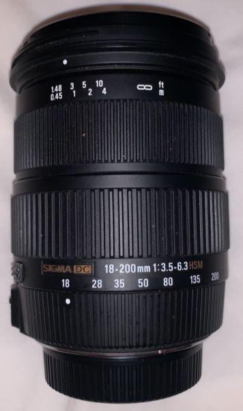 Sigma 18-200 mm f/3.5-6.3 DC Macro OS HSM Lens for Nikon Sigma 70-300 mm f/4.5-5.6 DG Lens for Nikon