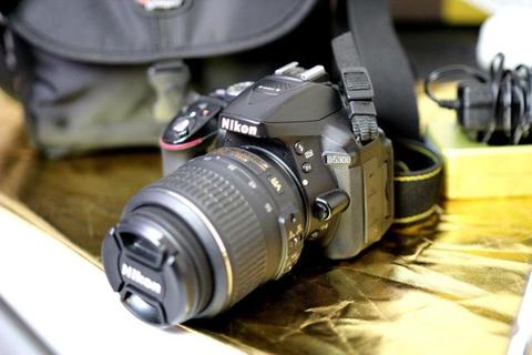 Nikon D5300 with 18-55mm G VR lens