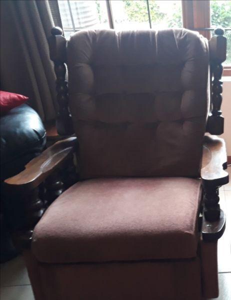 Rocking/recliner chair. Only one chair