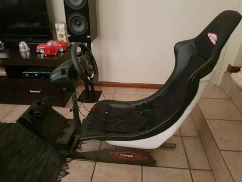 Logitech PS3 Racing Rig + Grand Turismo 6