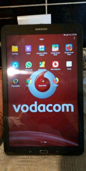 Samsung galaxy 10 inch tab e new condition