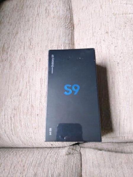 Samsung Galaxy S9 With Box For Sale