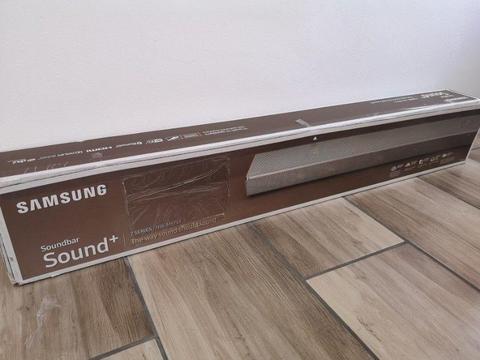Samsung Soundbar - R5 000