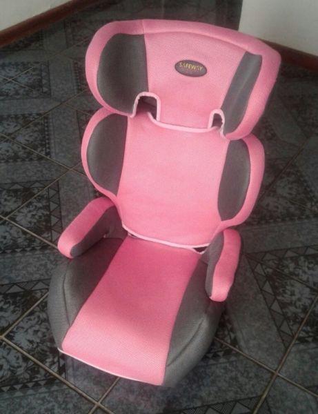 BABY CAR SEAT/BOOSTER SEAT FOR SALE