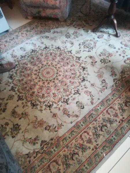 Beautiful beige/pink Persian carpet