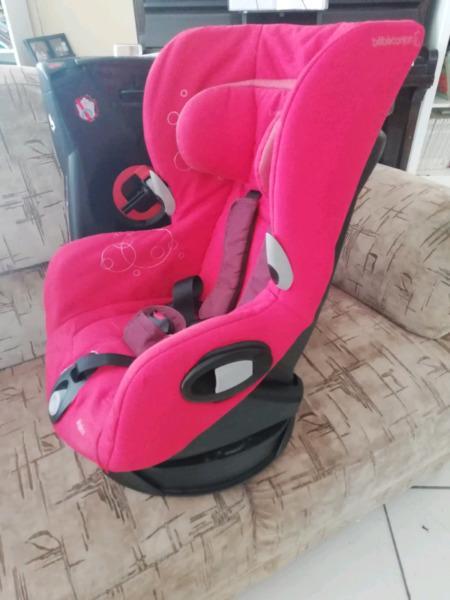 Maxi Cozi rotating Axiss Dorel carseat 9-18 kg